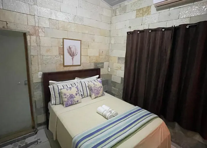 Casa De Pedra
